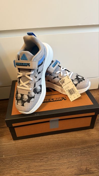 Нови оригинални детски  маратонки Адидас Майнкрафт Adidas Minecraft  с кутия