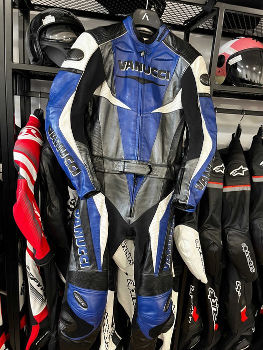 Kожен мото екип VANUCCI SERIES 2.0 ,2 части ,52 M-L ,всички протектори