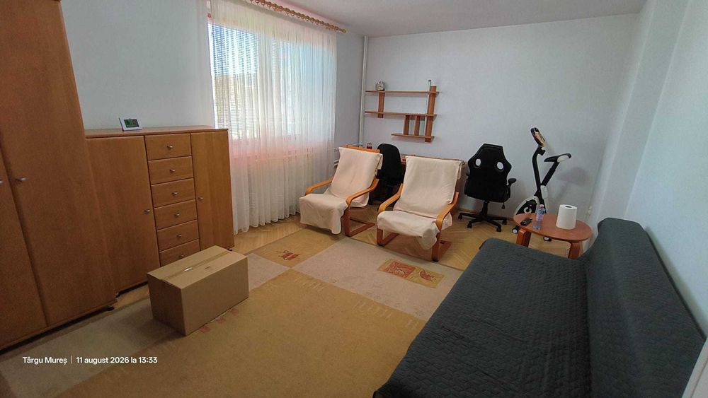 De inchiriat 2 camere central