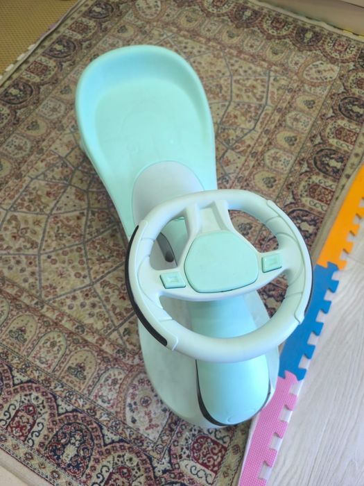 детская машинка толокар