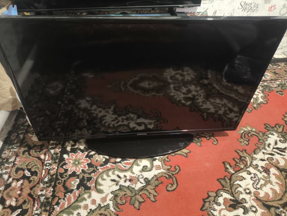 Продам телевизор