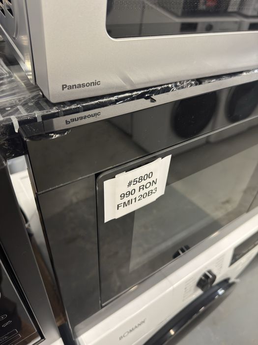 Cuptor cu microunde si grill incorporabil SMEG FMI120B3