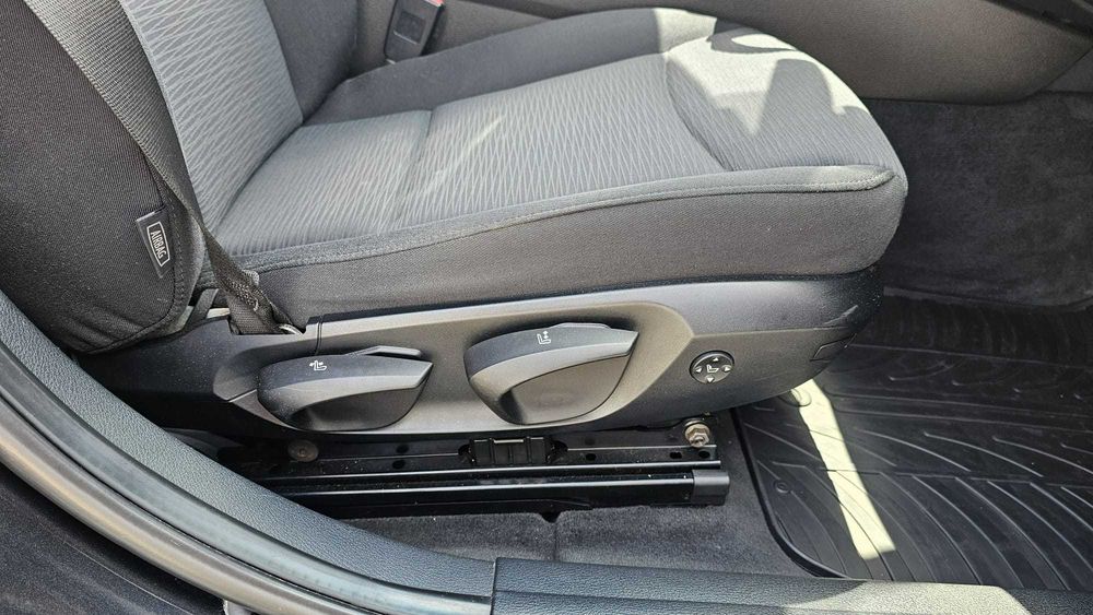 BMW X1 2010 — imagine 3