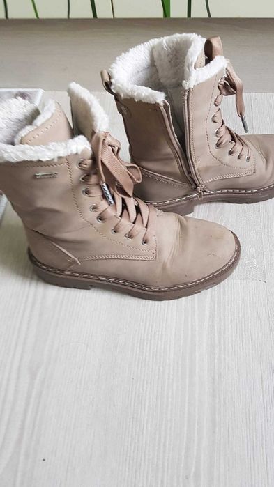 Vand ghetute bocanci de dama