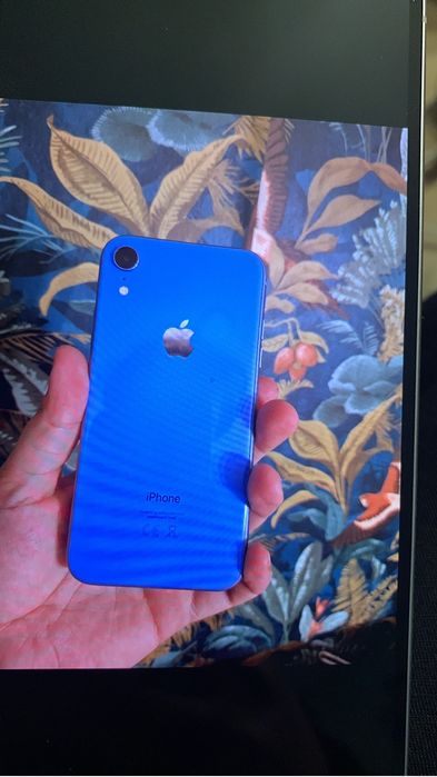 Iphone XR 64gb 4G Orice Retea 390