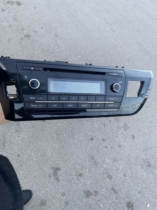 магнитафон на corolla 180