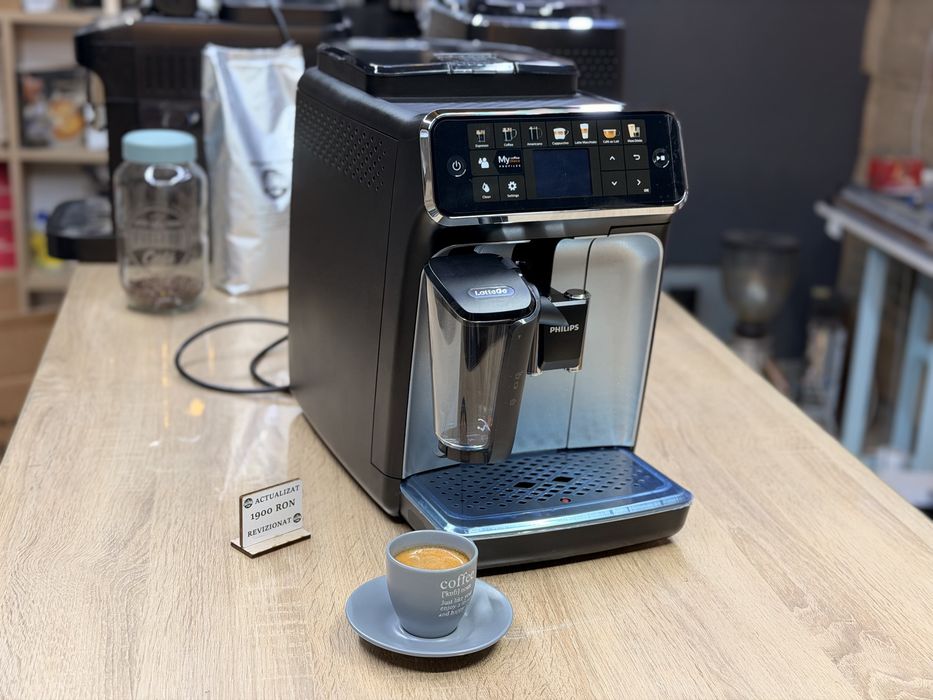 Espresor lattego Philips5400 impecabil