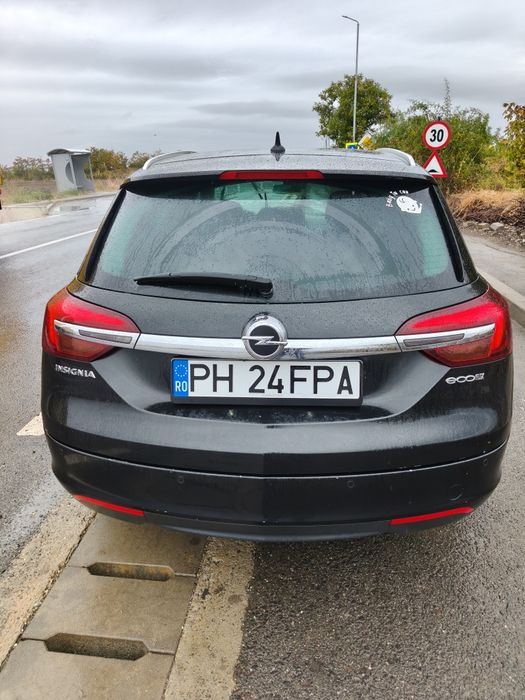 Vând Opel insignia a facelift
