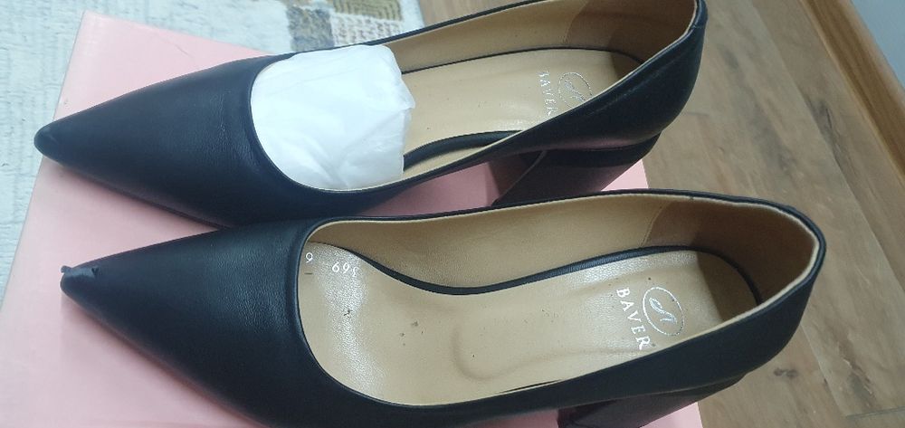 Туфли сатамын,38-размер,тусі қара