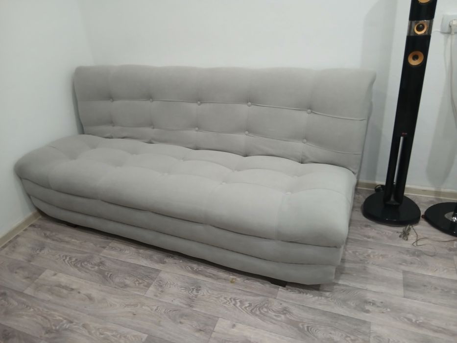 Продам диван в отличном состоянии