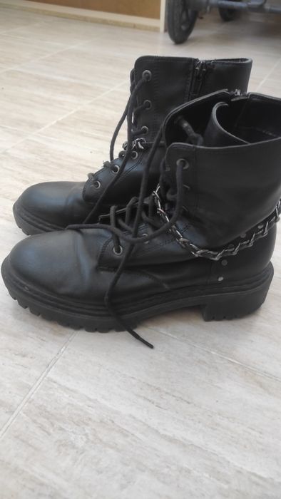 Ботинки для женщин 37 р
