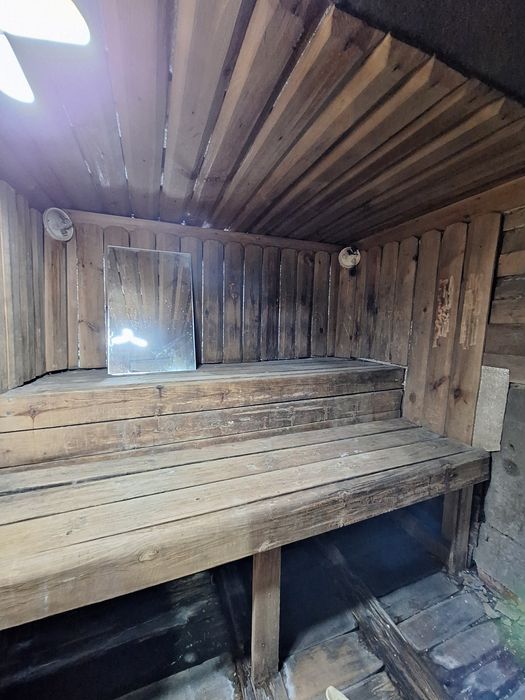 Продам дом район интерната.