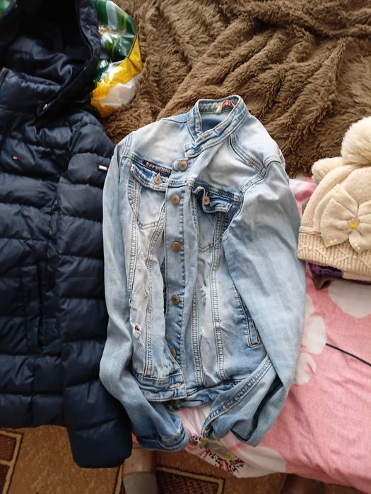 Отдам даром куртки