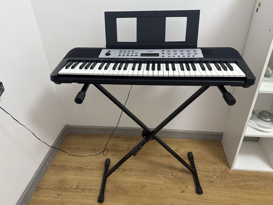 Синтезатор YAMAHA psr E283