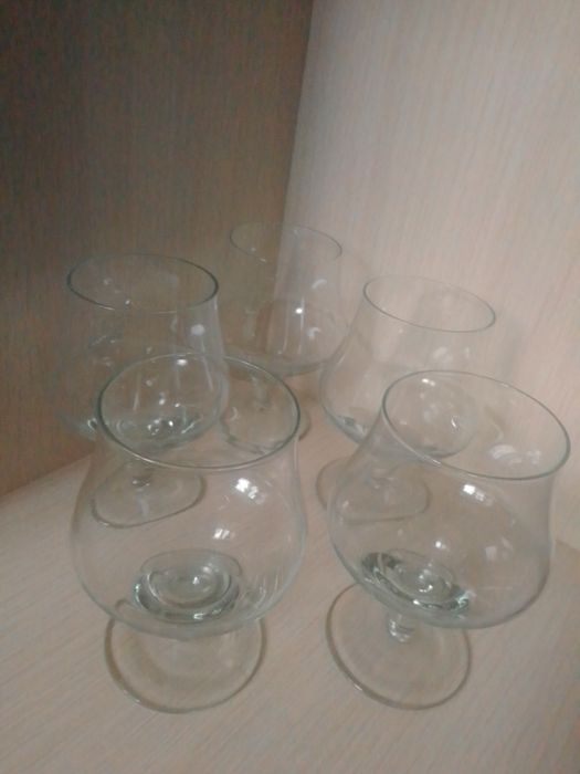 Продам     посуду