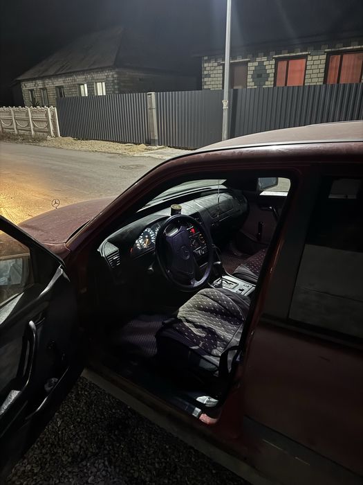 Продам мерседес w202 с220