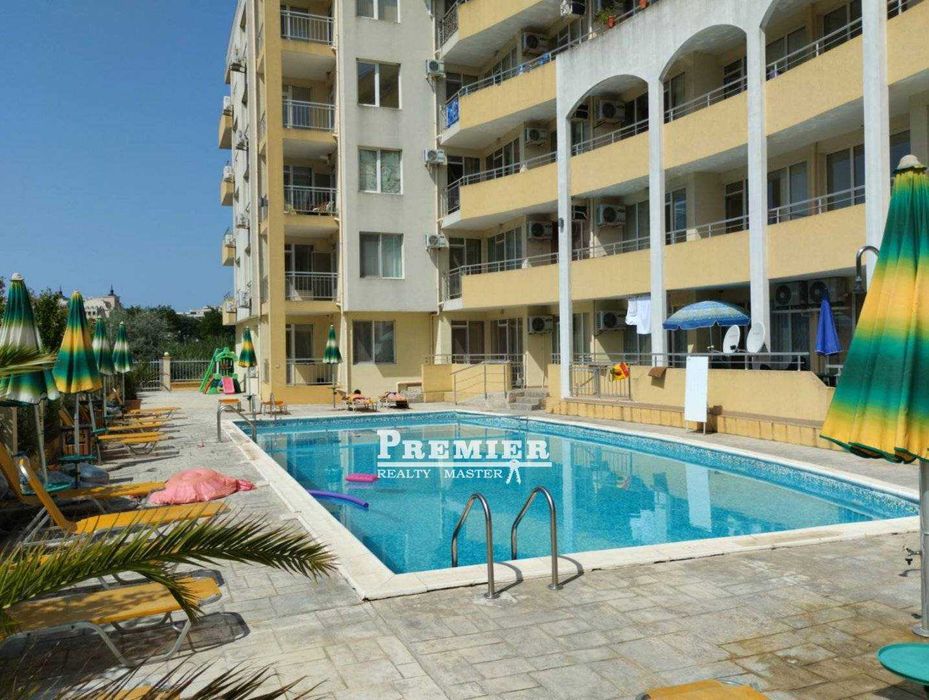 Продава се Тристаен апартамент в Поморие - 91 кв.м за 1011 €/кв.м - Снимка #1