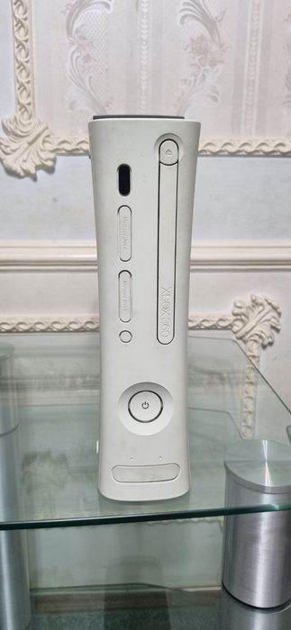 Продаётся XBOX 360