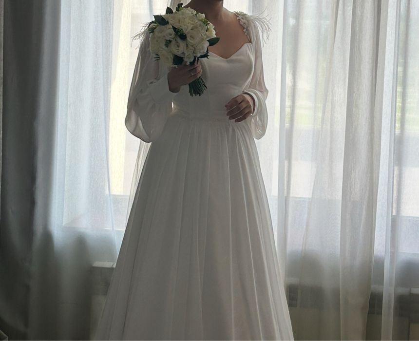 Свадебное платье