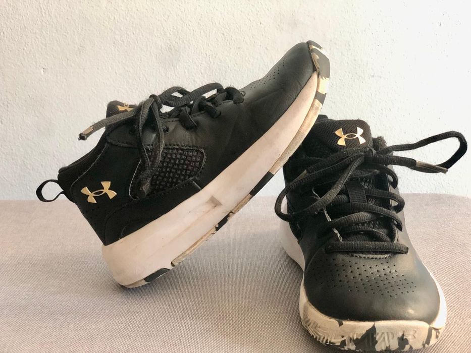 Under Armour copii marime 28,5 pt baschet
