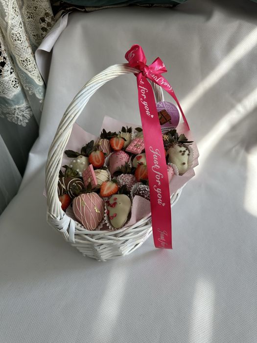 клубника в шоколаде