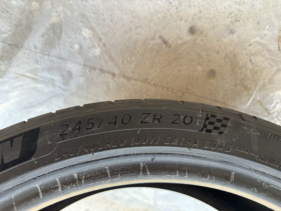 Michelin R20 разноширокий яхши холатда мерсдан ечилган