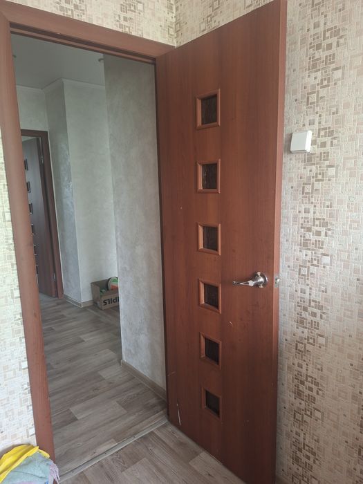 Продам межкомнатные двери