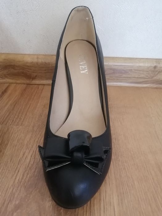 Туфли женские продам
