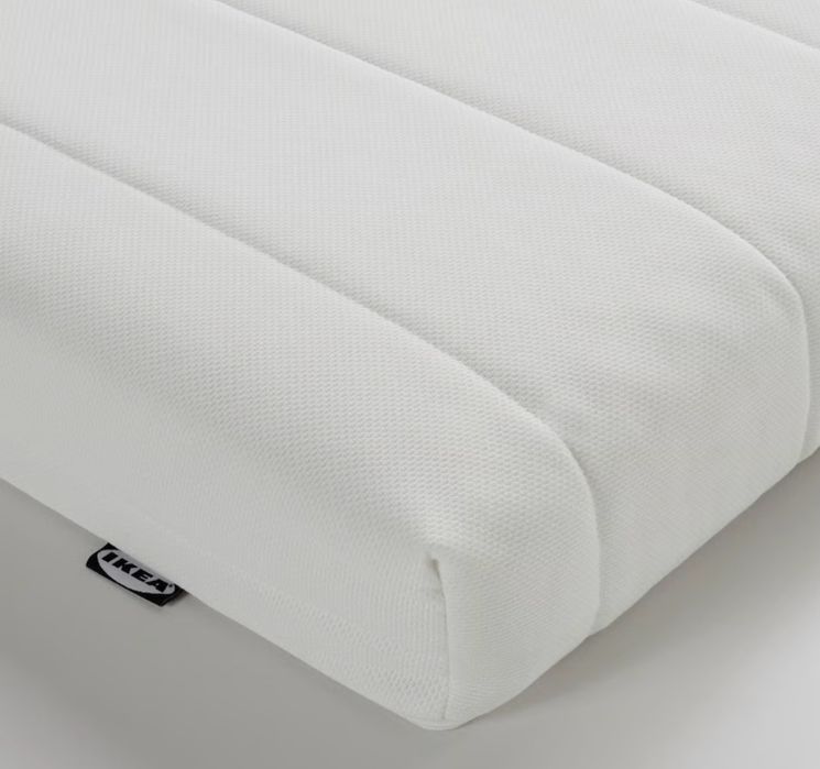Saltea Ikea din spumă, fermă/alb, 90x200 cm husa detasabila