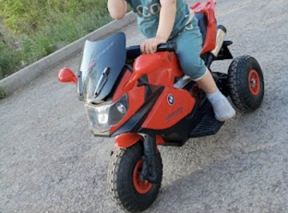 Продам электромотоцикл детский