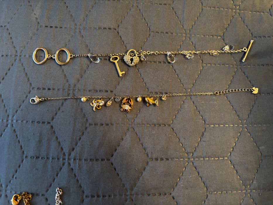 Swarovski обеци нови