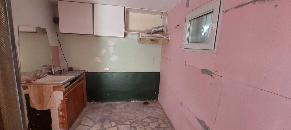 Продава се Едностаен апартамент в Плевен, Сторгозия - 23 кв.м за 848 €/кв.м - Снимка #5