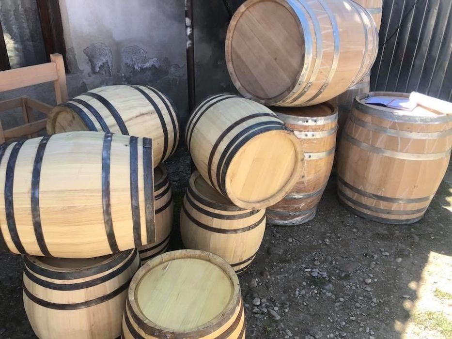 Butoaie din lemn de dud , salcam , stejar