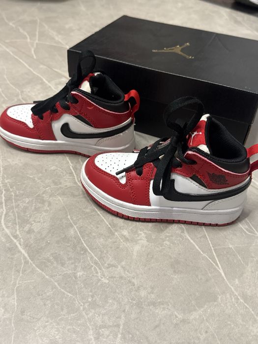 Детские кроссовки Nike Jordan