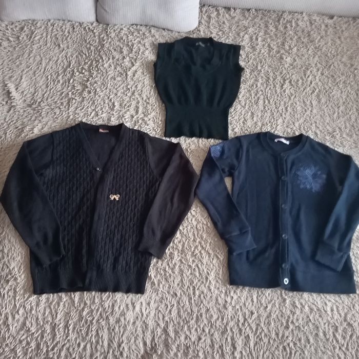 Жилет, брюки, 2 сарафана