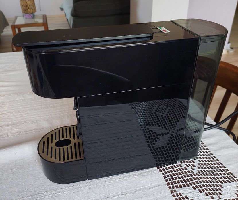 Кафемашина Candi MEMENTO® за капсули черна