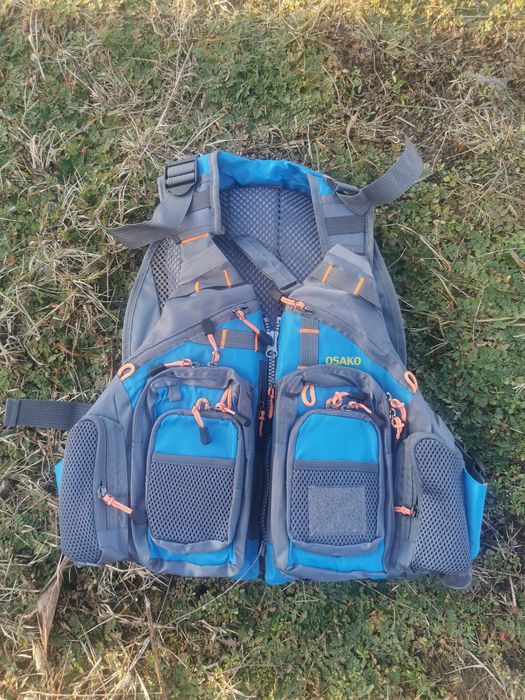 Спининг елек и спасителна жилетка - 2 в 1 ! Регулируем с 11 джоба!