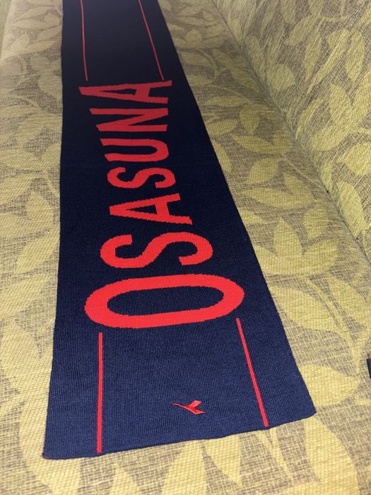 Футболни различни шалаве