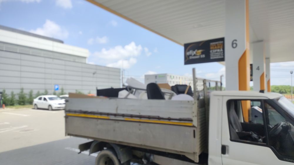 Debarasare evacuare saltele poduri beciuri canapele program luni-sambata /