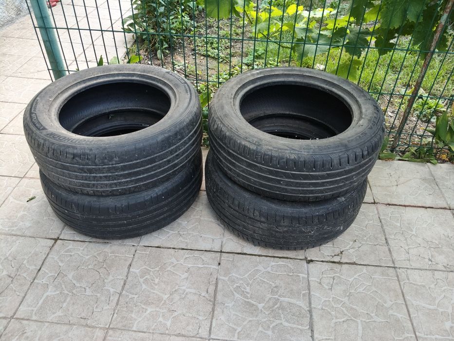Cauciucuri de vara 215 55 R16
