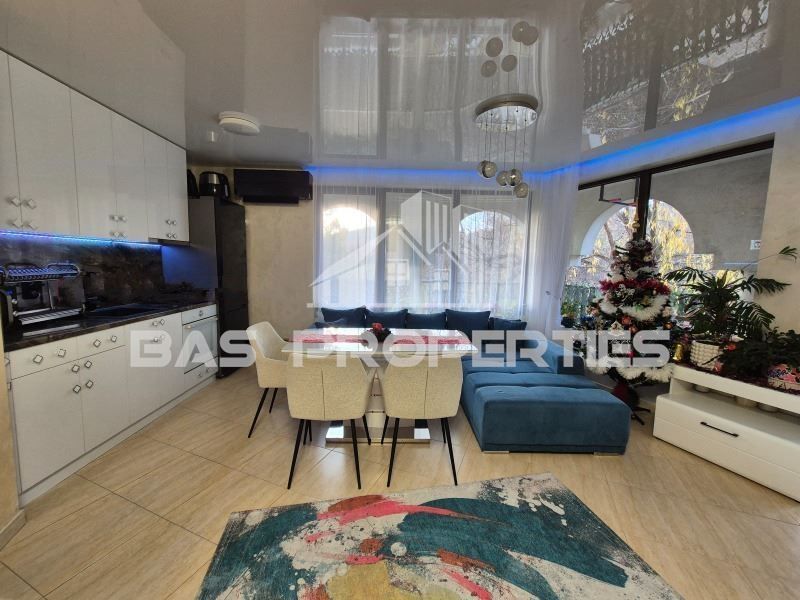 3-стаен в София-Симеоново площ 115