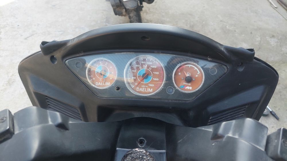 Скутер корейский 125 куб DAELIM