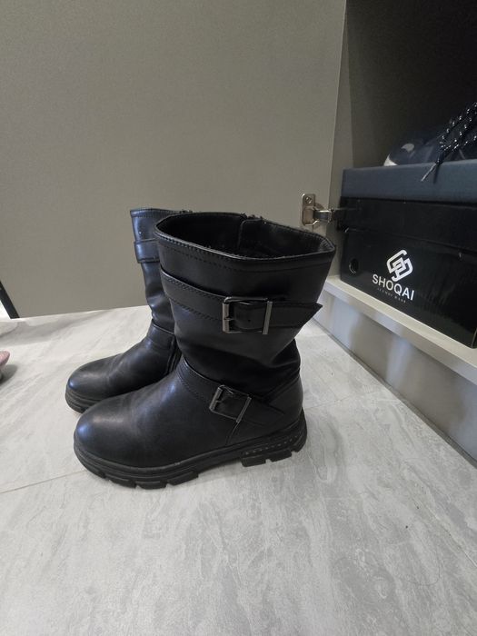 Обувь для девочек на 3 сезона