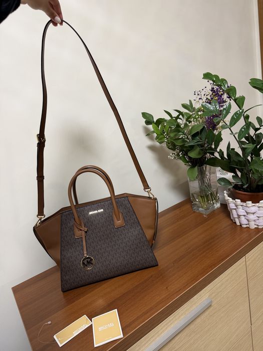 Оригинална дамска чанта Michael Kors