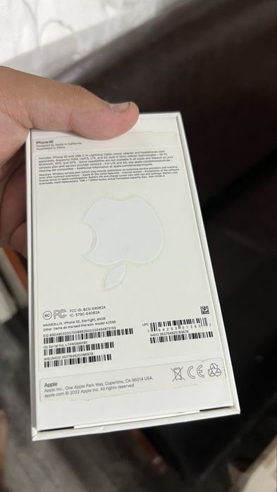 Iphone se 2022 starlight