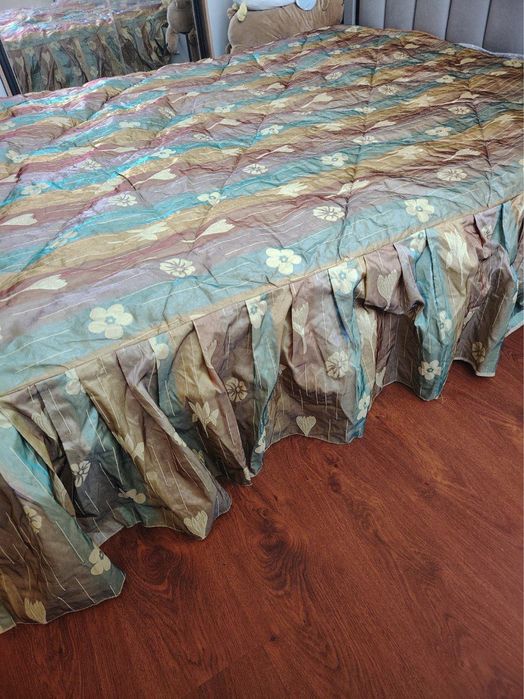 Покрывало и две наволочки