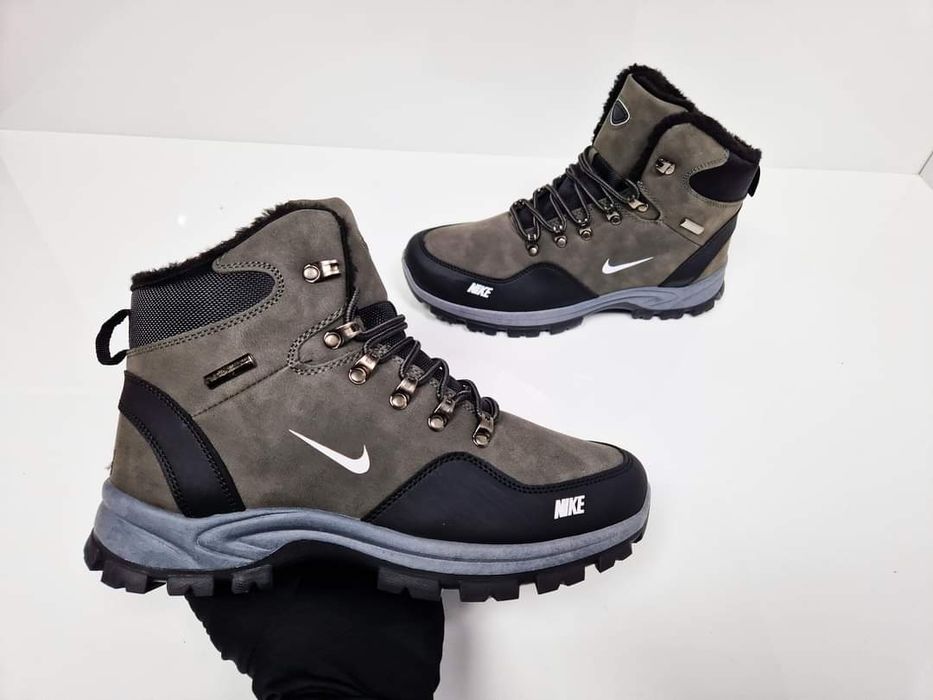 Мъжки зимни боти