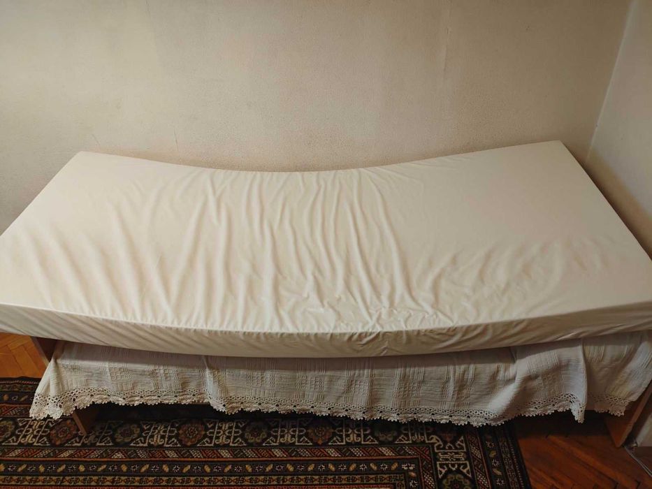 Антидекубитален дюшек  и Дунапренен матрак за болнично легло