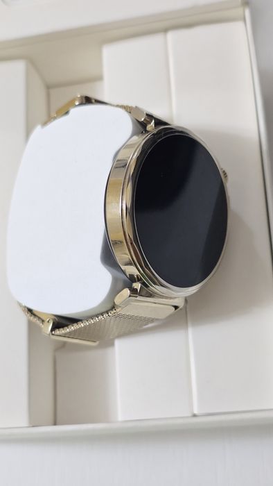 Huawei Watch GT 5 – Gold, 41mm – Отлично състояние Гаранция до 2026