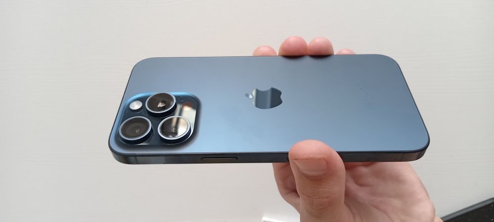 Новый почти IPhone 15 pro max